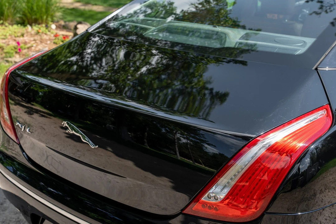 2011 Jaguar X351 XJ - Image 26 of 31