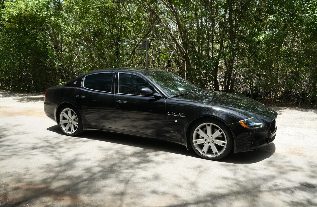 2011 Maserati Quattroporte 5th Gen - Image 10 of 31