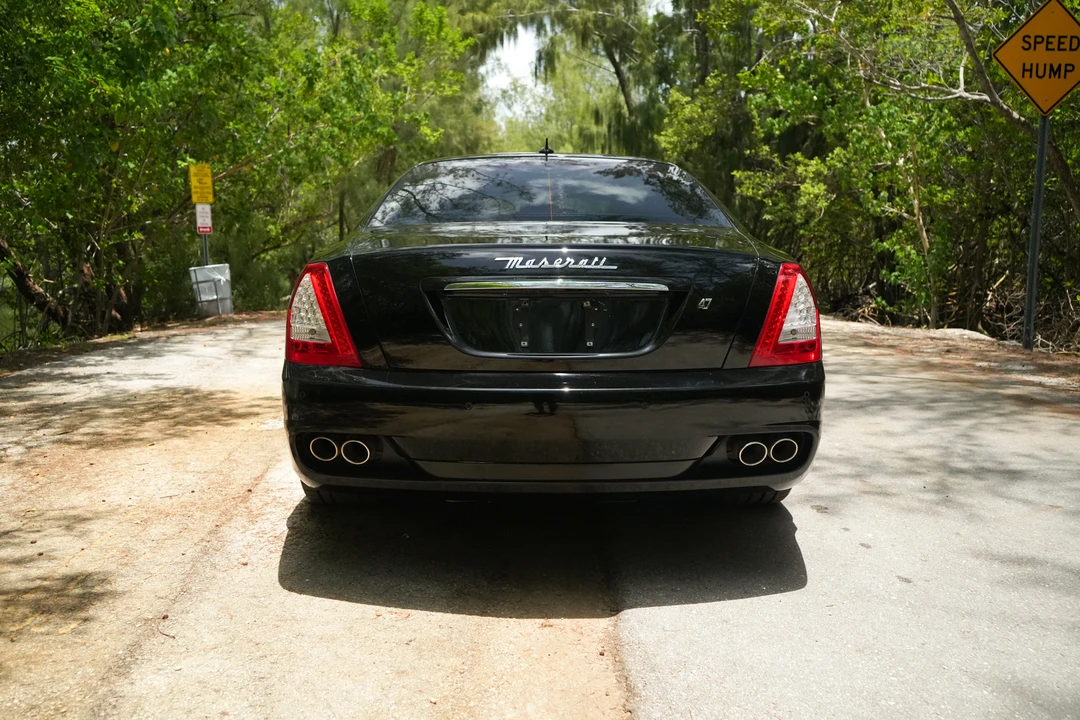 2011 Maserati Quattroporte 5th Gen - Image 15 of 31