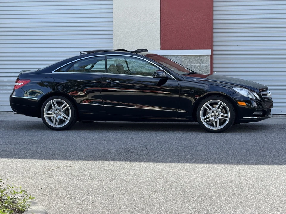 2011 Mercedes-Benz C207/A207 E-Class Coupe & Convertible - Image 9 of 31