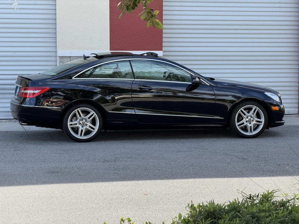 2011 Mercedes-Benz C207/A207 E-Class Coupe & Convertible - Image 11 of 31