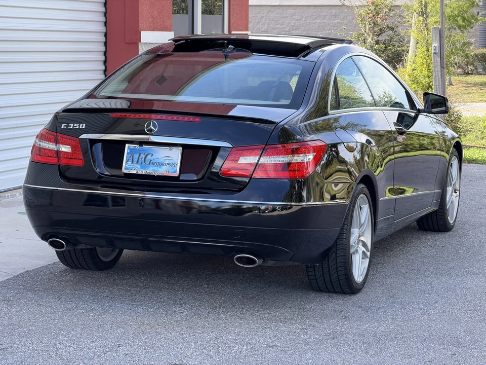 2011 Mercedes-Benz C207/A207 E-Class Coupe & Convertible - Image 12 of 31