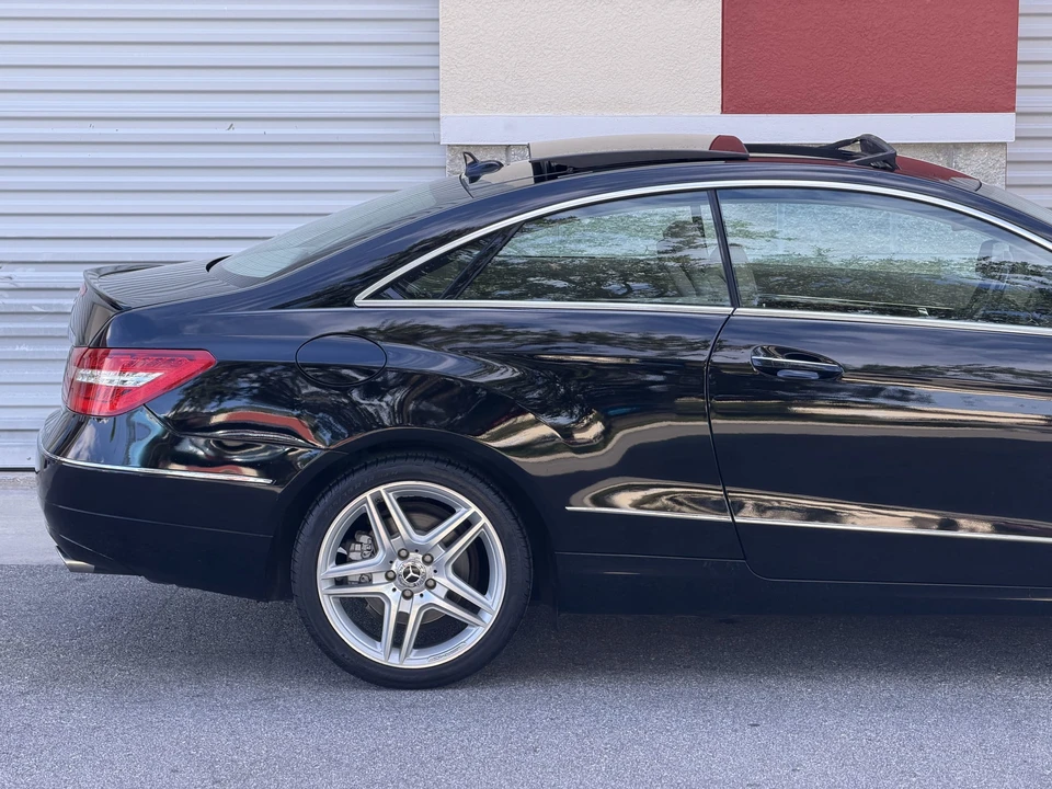 2011 Mercedes-Benz C207/A207 E-Class Coupe & Convertible - Image 21 of 31