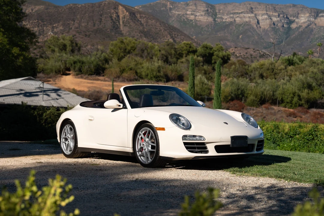 2011 Porsche 997 Carrera 4S - Image 3 of 31