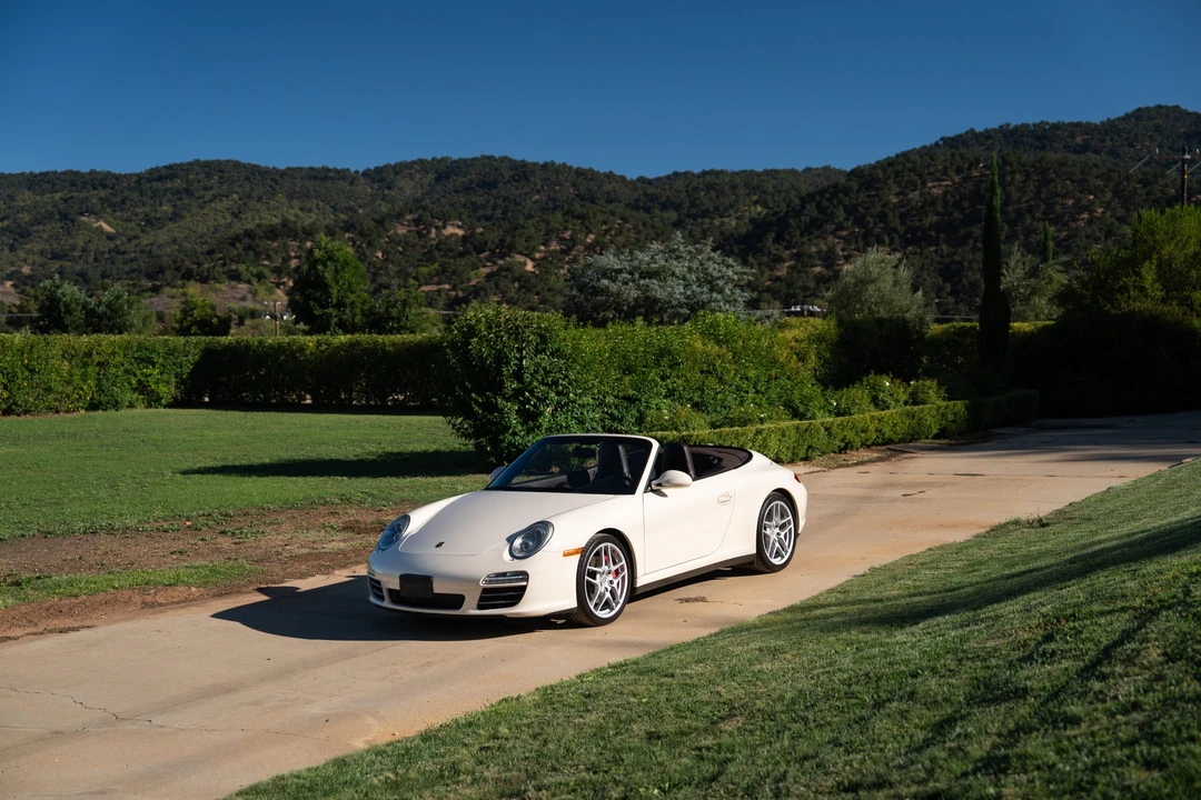 2011 Porsche 997 Carrera 4S - Image 22 of 31