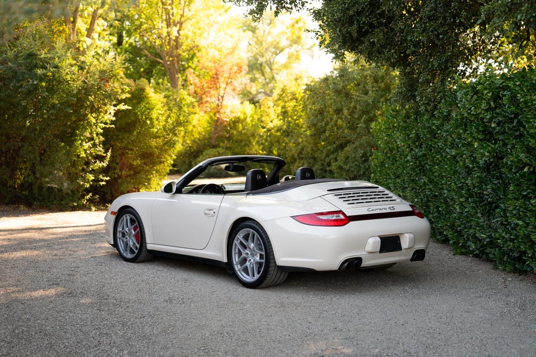 2011 Porsche 997 Carrera 4S - Image 29 of 31