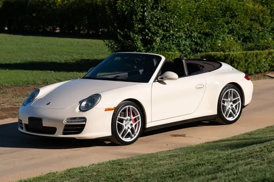 2011 Porsche 911 Carrera 4S Cabriolet