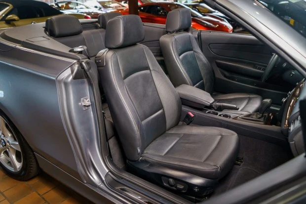 2012 BMW E81/E82/E88 1 Series - Image 4 of 7