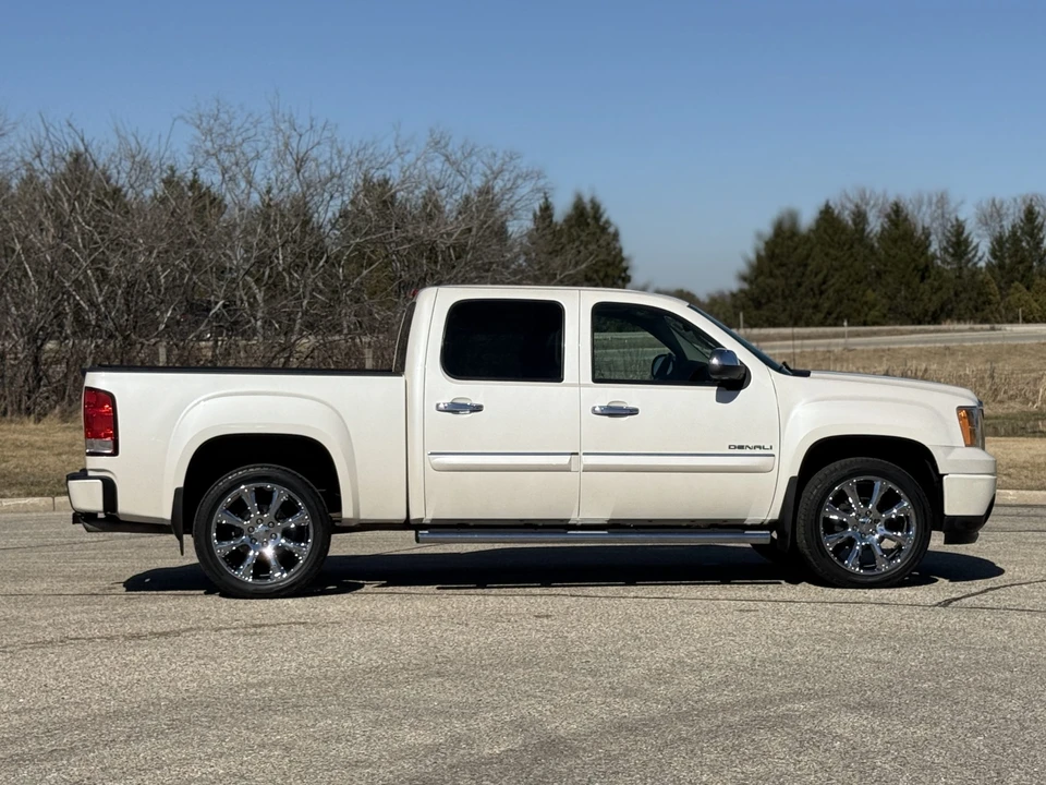 2012 GMC Sierra 3rd Gen - Image 17 of 31