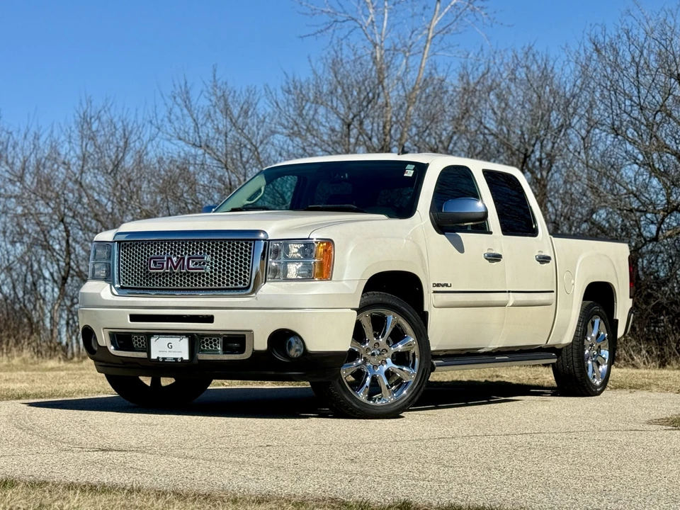 2012 GMC Sierra 3rd Gen - Image 3 of 31