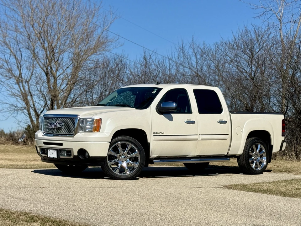 2012 GMC Sierra 3rd Gen - Image 5 of 31