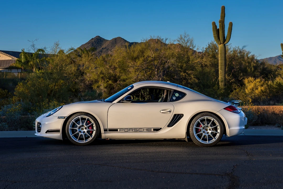 2012 Porsche 987 Cayman R - Image 9 of 31