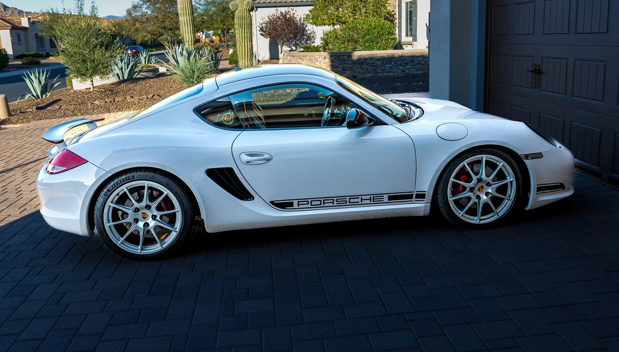 2012 Porsche 987 Cayman R - Image 26 of 31