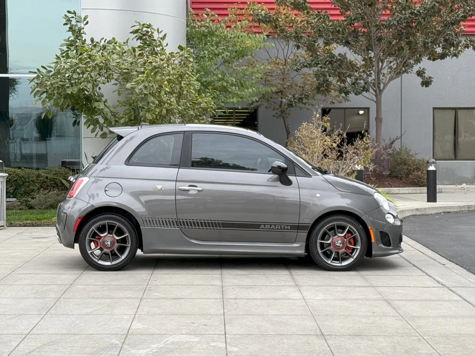 2013 Fiat Abarth 500 - Image 22 of 31