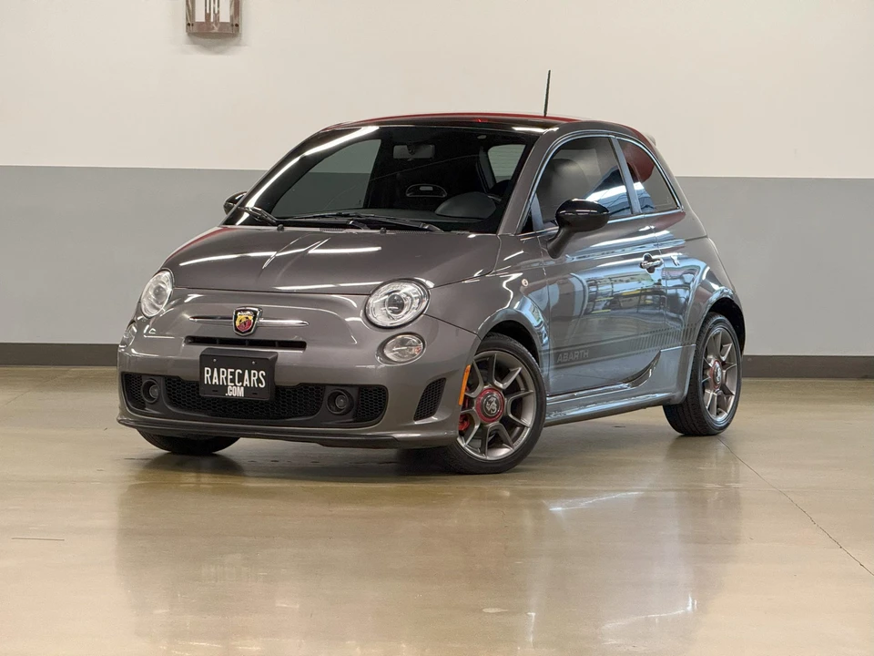 2013 Fiat Abarth 500 - Image 2 of 31