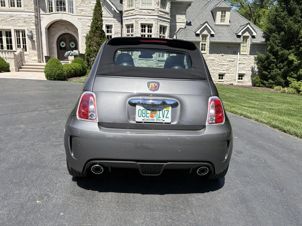 2013 Fiat Abarth 500 - Image 10 of 31