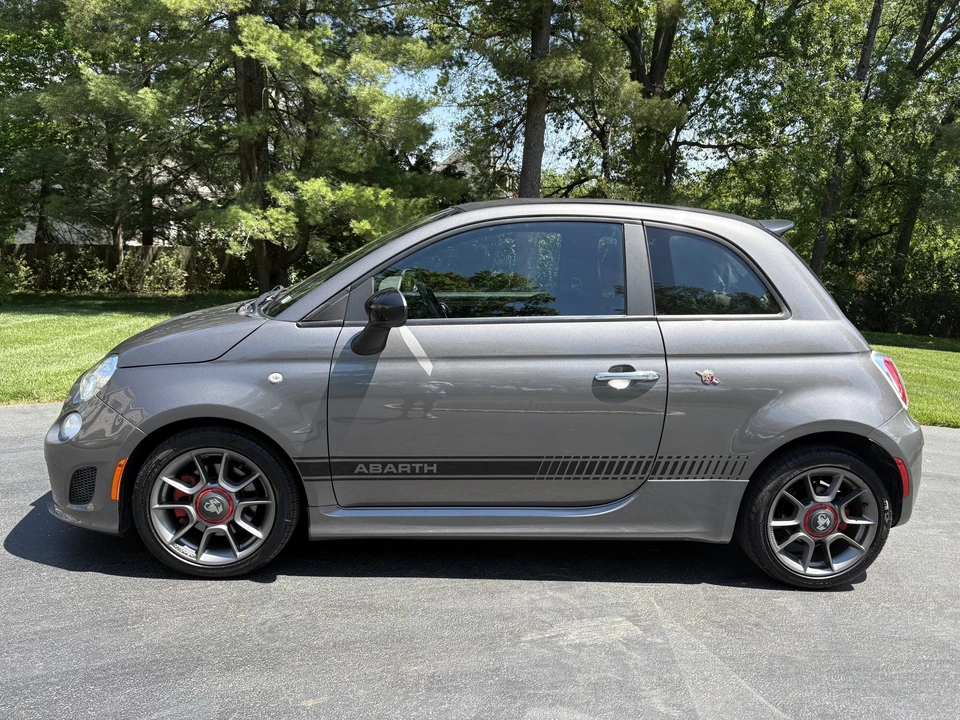 2013 Fiat Abarth 500 - Image 7 of 31