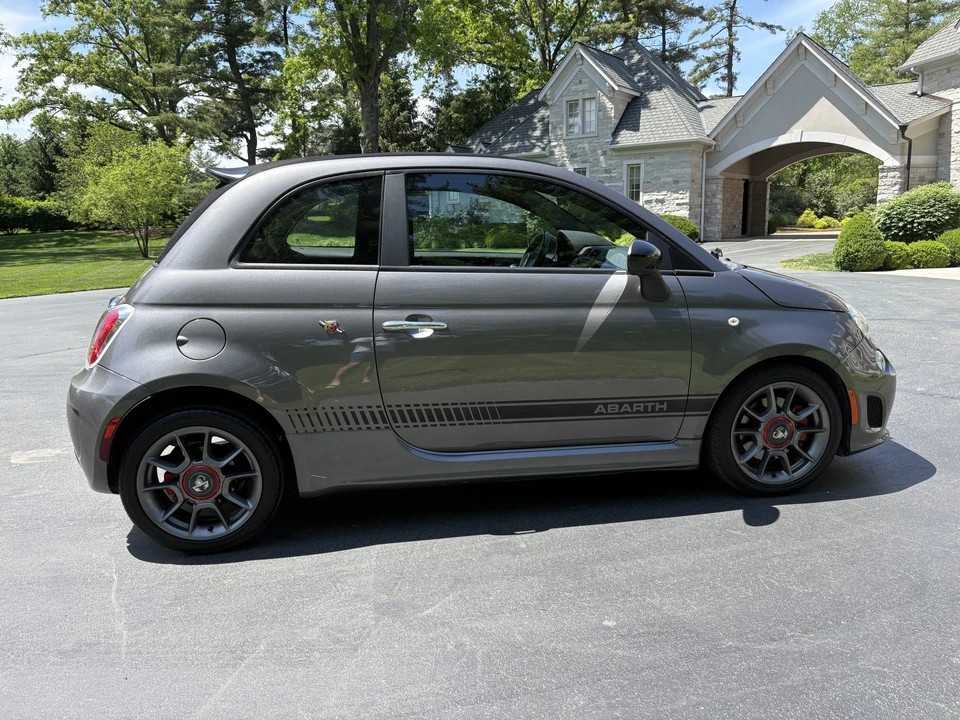 2013 Fiat Abarth 500 - Image 12 of 31