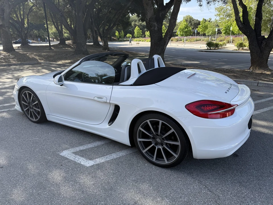 2013 Porsche 981 Boxster - Image 11 of 31
