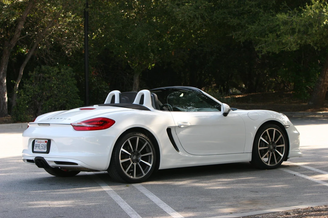 2013 Porsche 981 Boxster - Image 16 of 31
