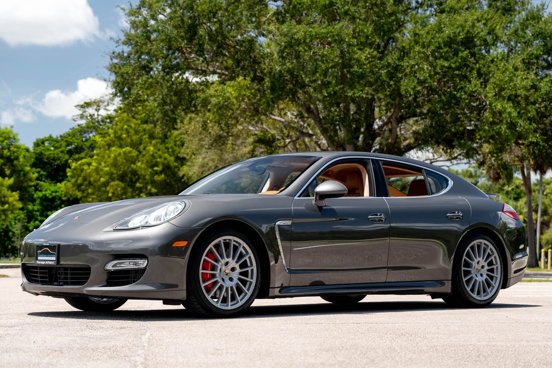 2013 Porsche 970 Panamera Turbo - Image 2 of 31