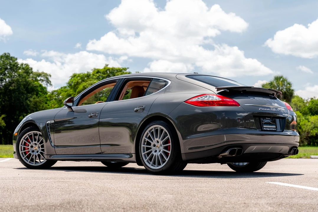 2013 Porsche 970 Panamera Turbo - Image 11 of 31