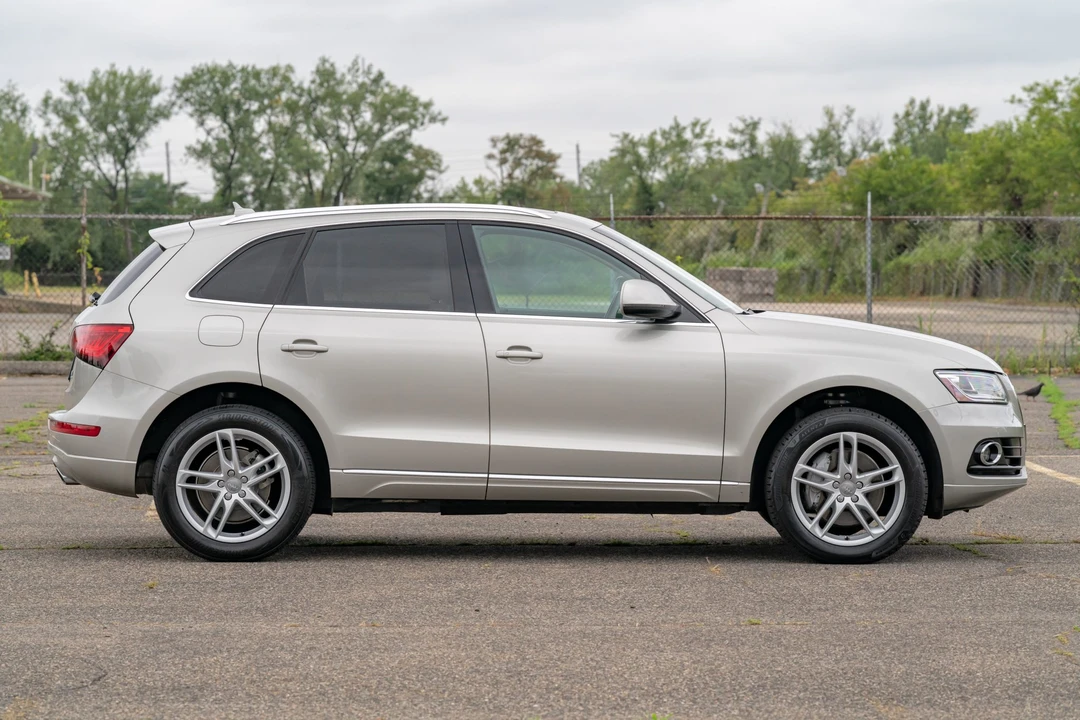 2014 Audi 8R Q5 - Image 15 of 31