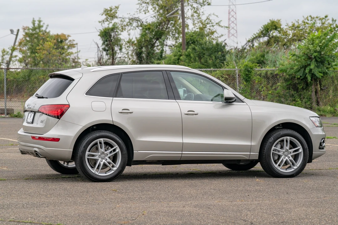 2014 Audi 8R Q5 - Image 14 of 31