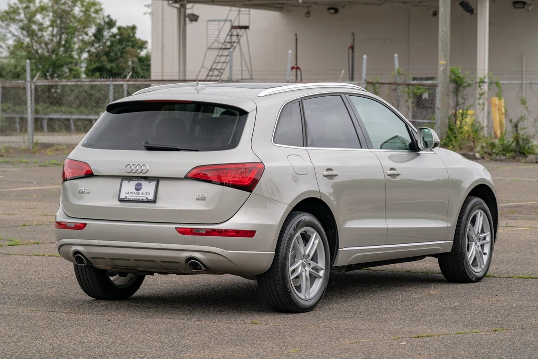 2014 Audi 8R Q5 - Image 13 of 31