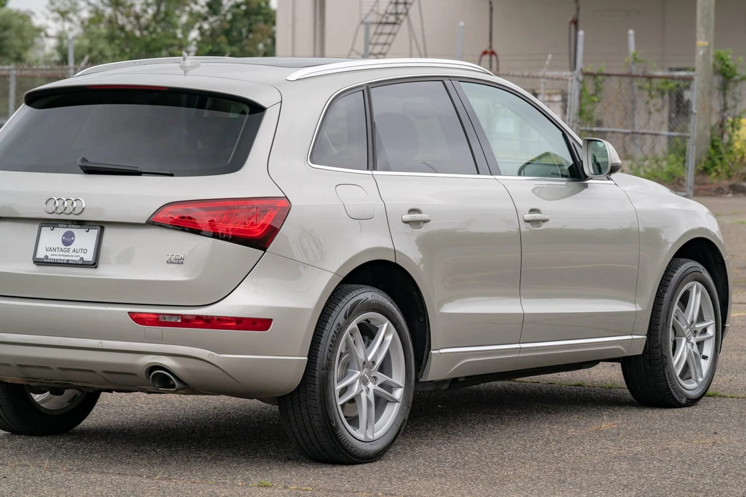 2014 Audi 8R Q5 - Image 27 of 31