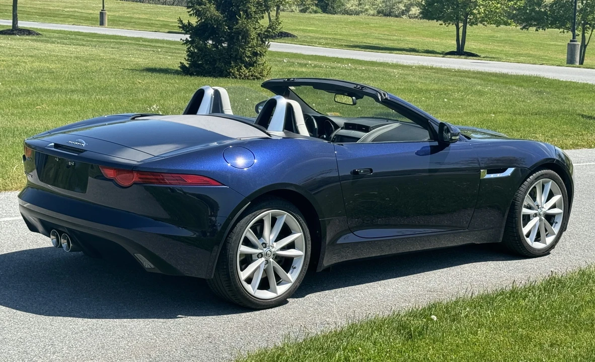 2014 Jaguar F-Type 1st Gen - Image 15 of 31