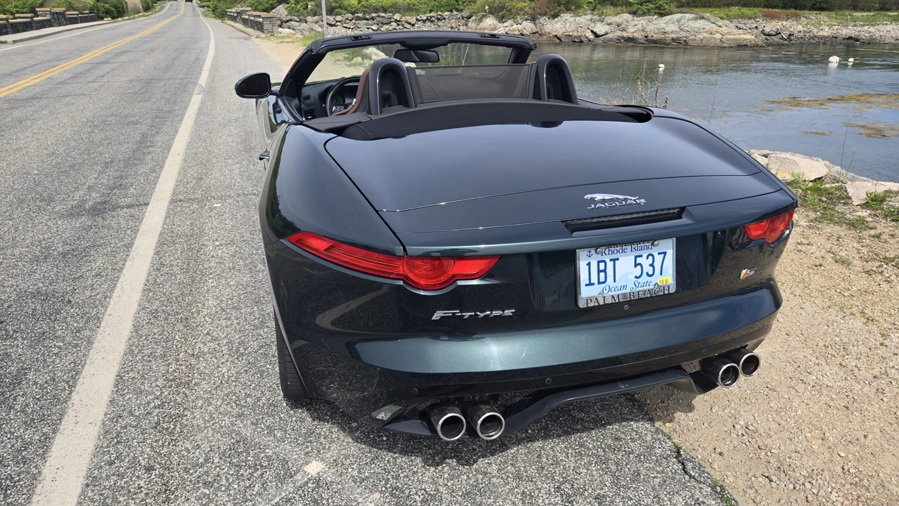 2014 Jaguar F-Type 1st Gen - Image 16 of 31