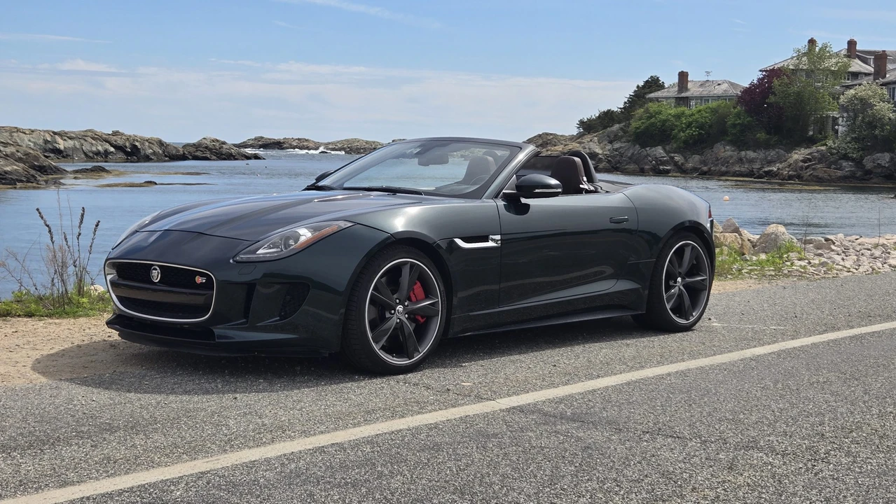 2014 Jaguar F-Type 1st Gen - Image 3 of 31