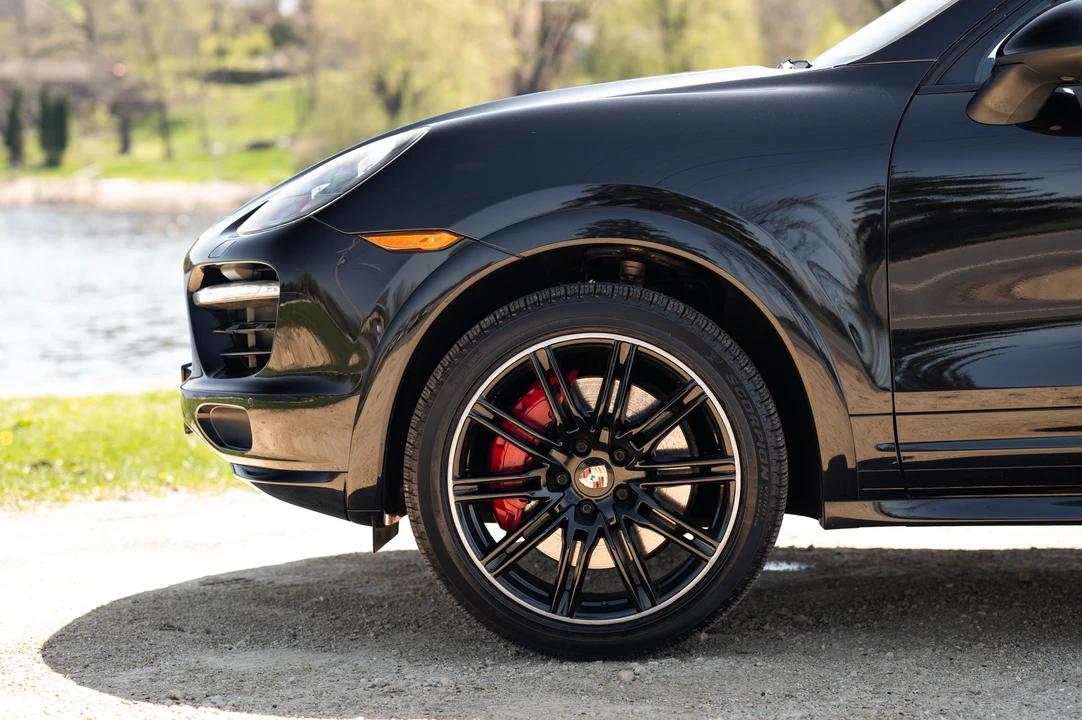 2014 Porsche 958 Cayenne Turbo - Image 24 of 31