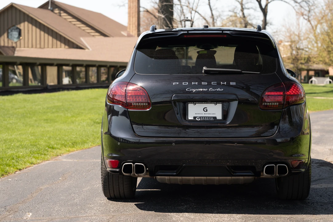 2014 Porsche 958 Cayenne Turbo - Image 11 of 31