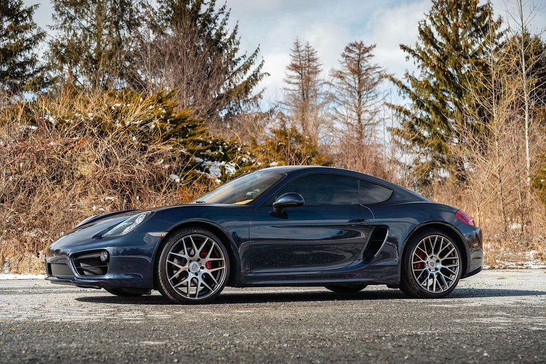 2014 Porsche 981 Cayman S - Image 16 of 31