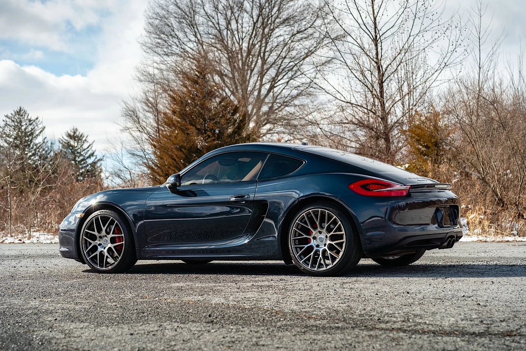 2014 Porsche 981 Cayman S - Image 24 of 31