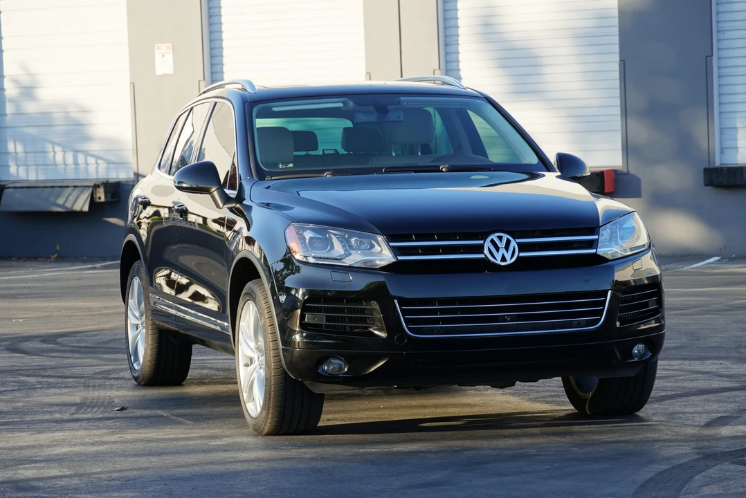 2014 Volkswagen Touareg - Image 12 of 31