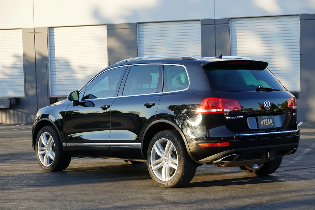 2014 Volkswagen Touareg - Image 27 of 31