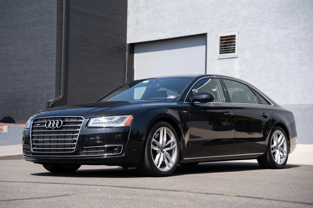2015 Audi D4 A8 - Image 2 of 31
