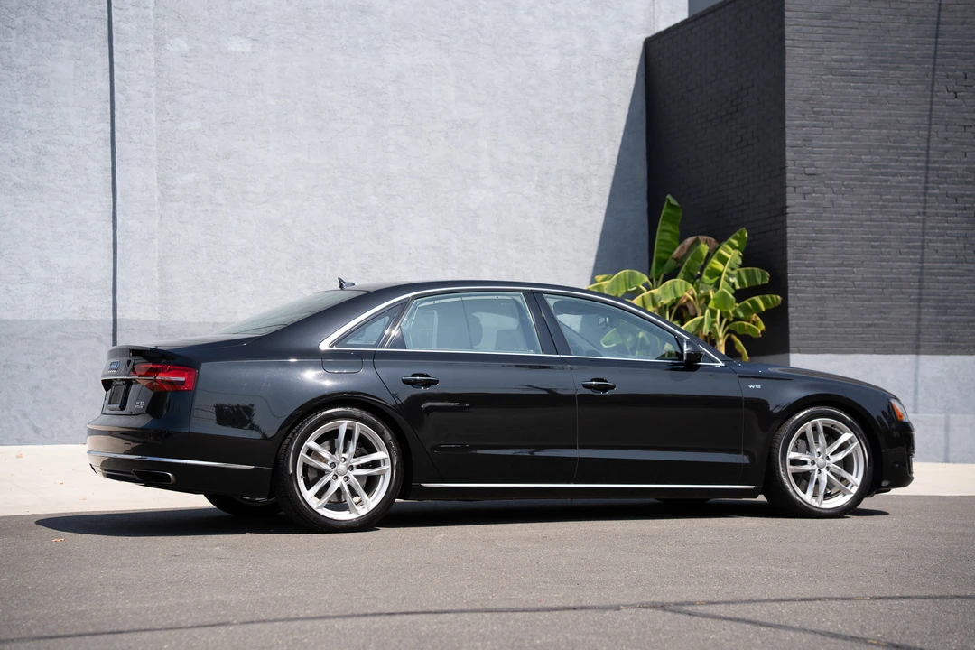 2015 Audi D4 A8 - Image 13 of 31