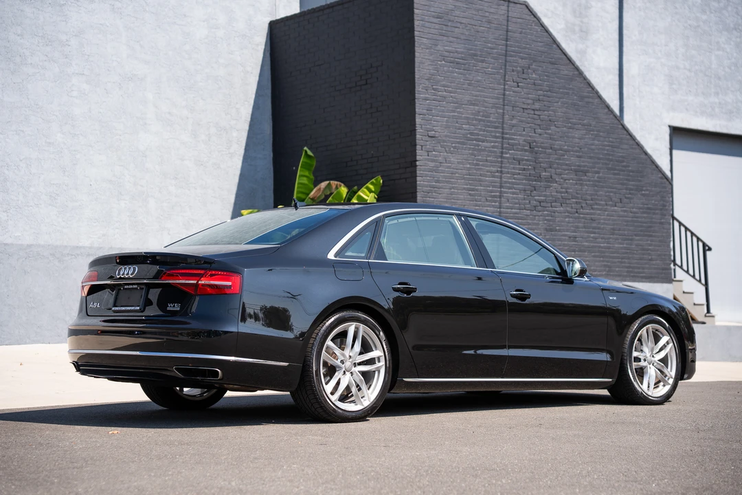 2015 Audi D4 A8 - Image 15 of 31