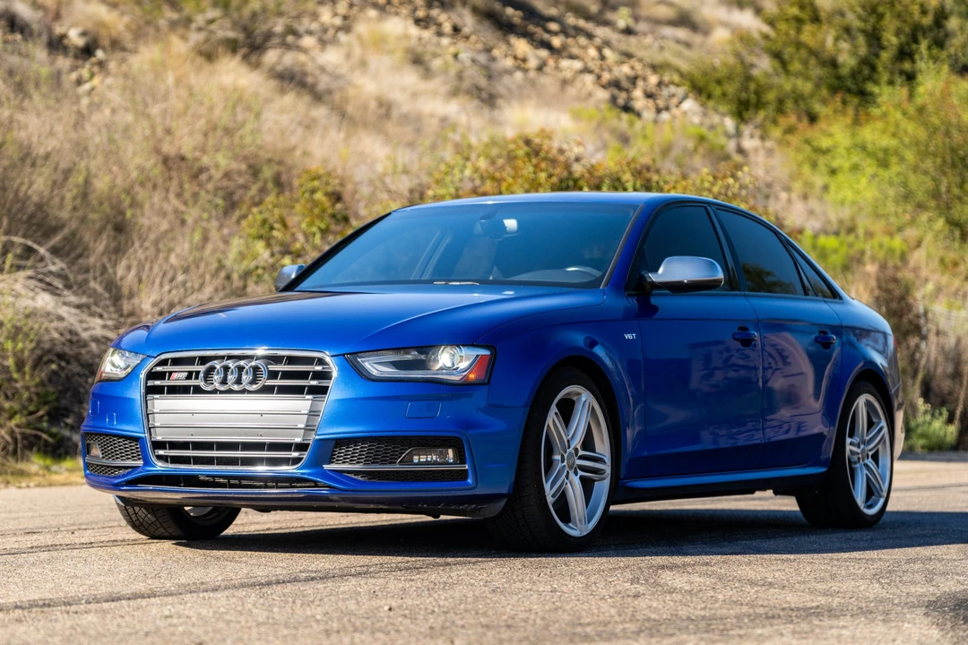 2016 Audi B8 S4 - Image 2 of 31