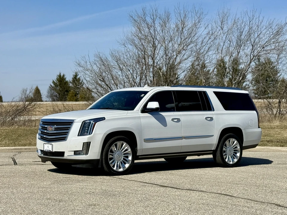 2016 Cadillac Escalade 4th Gen - Image 8 of 31