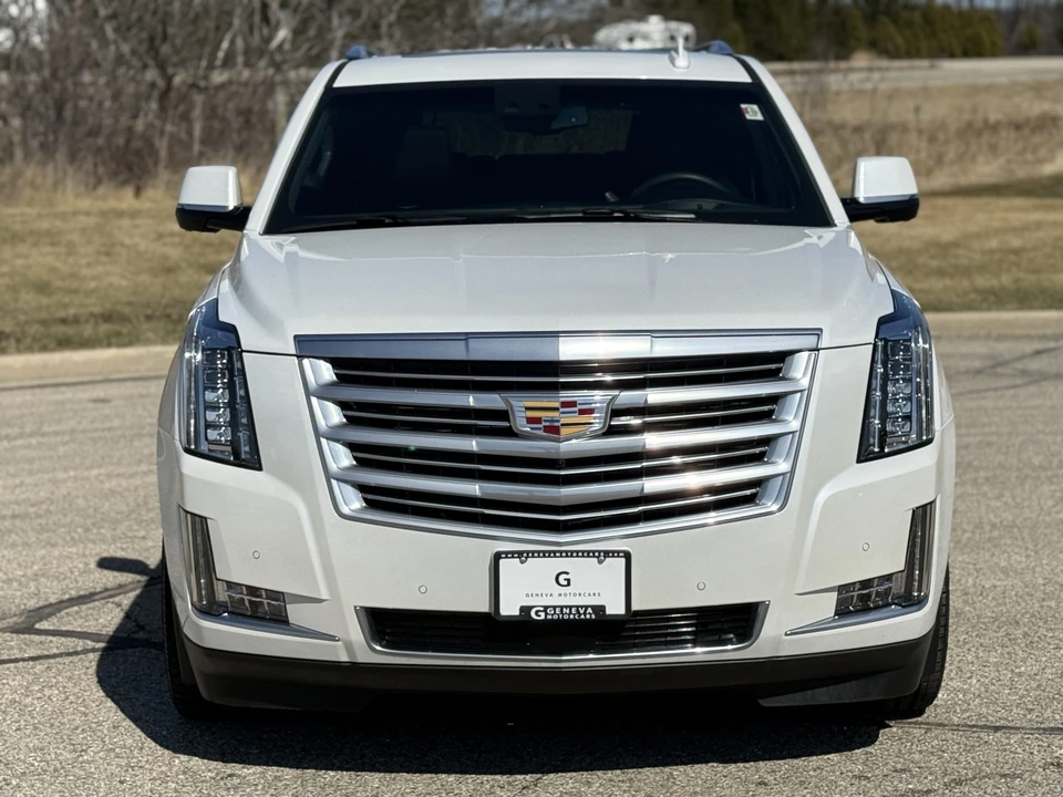 2016 Cadillac Escalade 4th Gen - Image 18 of 31