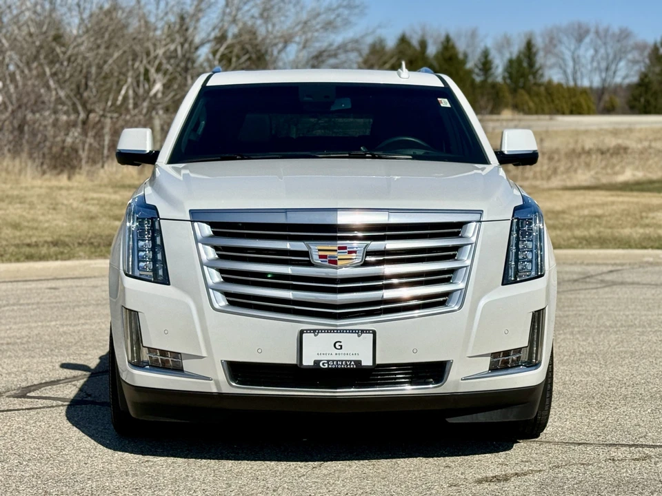 2016 Cadillac Escalade 4th Gen - Image 19 of 31