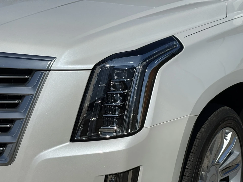 2016 Cadillac Escalade 4th Gen - Image 21 of 31