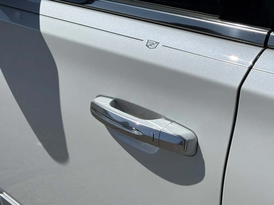 2016 Cadillac Escalade 4th Gen - Image 31 of 31