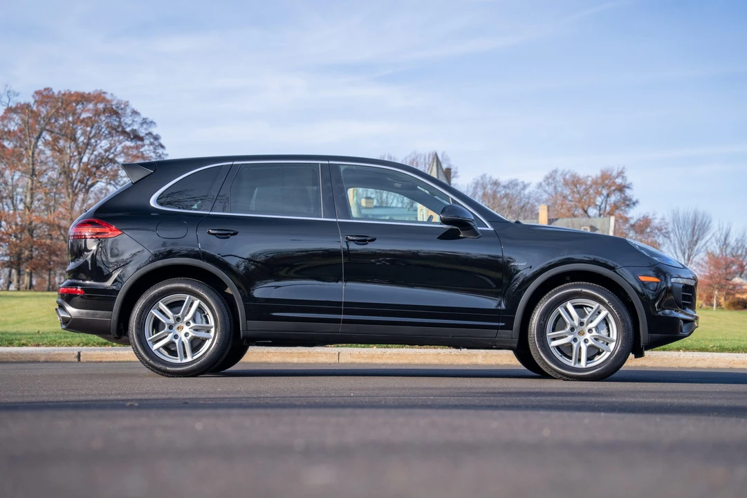 2016 Porsche 958 Cayenne Diesel - Image 9 of 31