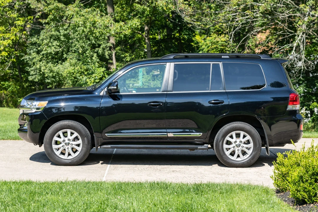 2016 Toyota J200 Land Cruiser - Image 2 of 31